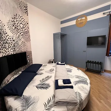 Il Grattacielo Di Apartment *