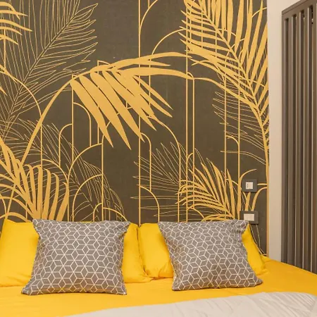 Il Grattacielo Di Апартаменты Генуя