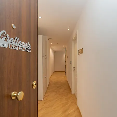 Il Grattacielo Di Apartment *