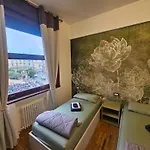 Il Grattacielo Di Apartment *
